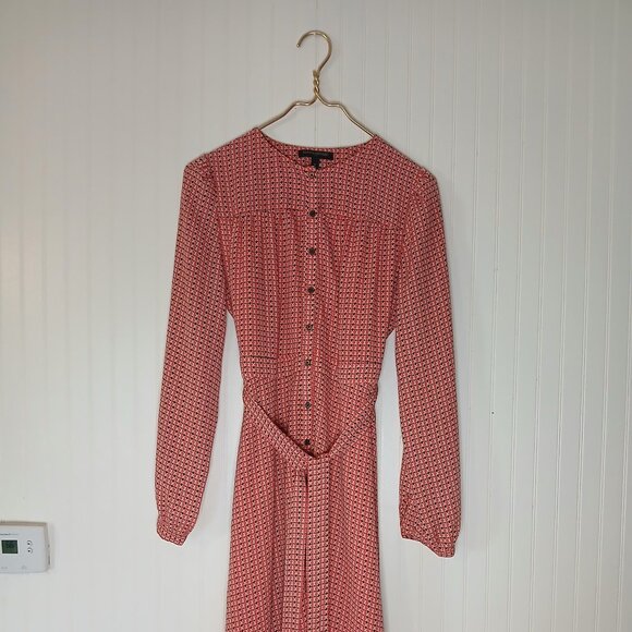 Banana Republic Dresses & Skirts - Banana Republic Dress Shirtdress Button Down Belted Red Black Hearts Size 6